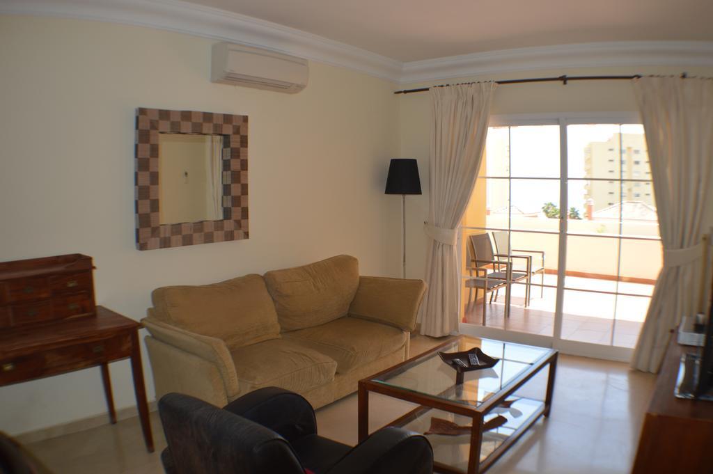 Apartamento Puertosol Estepona Luaran gambar
