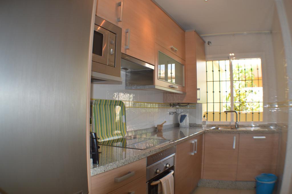 Apartamento Puertosol Estepona Luaran gambar